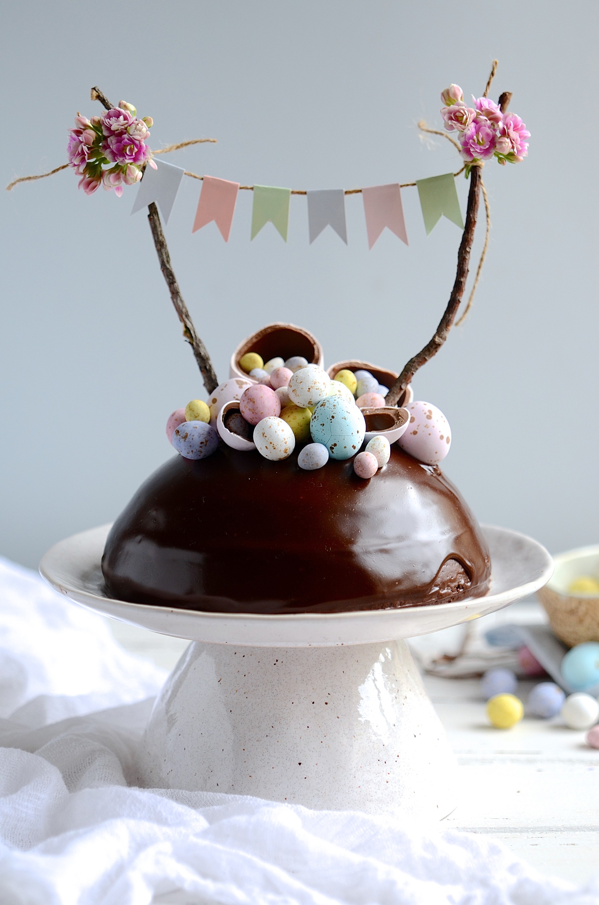 Chocolate Easter egg surprise cake | Bibbyskitchen Easter baking recipes
