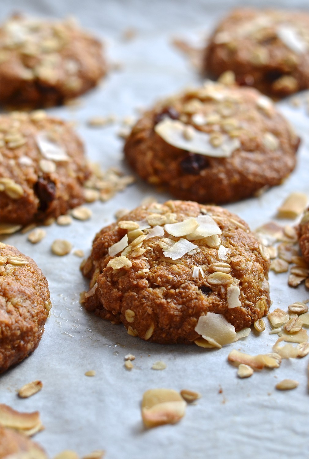 Anzac biscuits by Ottolenghi and Helen | Bibbyskitchen recipes